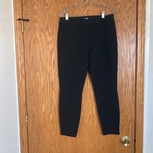 Super stretchy mid rise black dress pants size medium